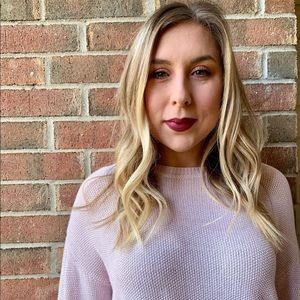Meet your Posher, Emily